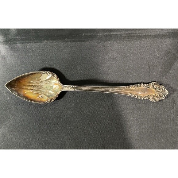 Vintage Oneida Community Silverplate Spoon Ornate Floral Pattern Tarnished - Picture 1 of 4